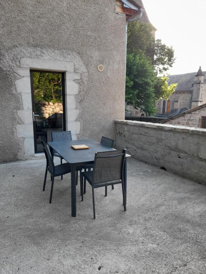 La Lavandière Villa Saint-Beauzely Esterno foto